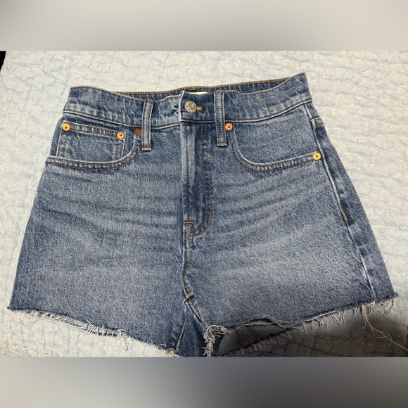 Madewell Pants - NWOT!!⚡️Madewell Perfect Jean Shorts